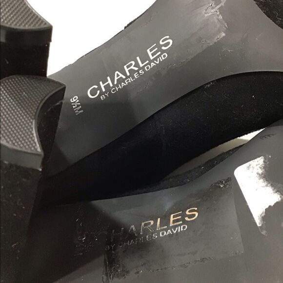 Charles David Black Faux Suede Semi Ankle Boots Sz 9 1/2 - Picture 8 of 8